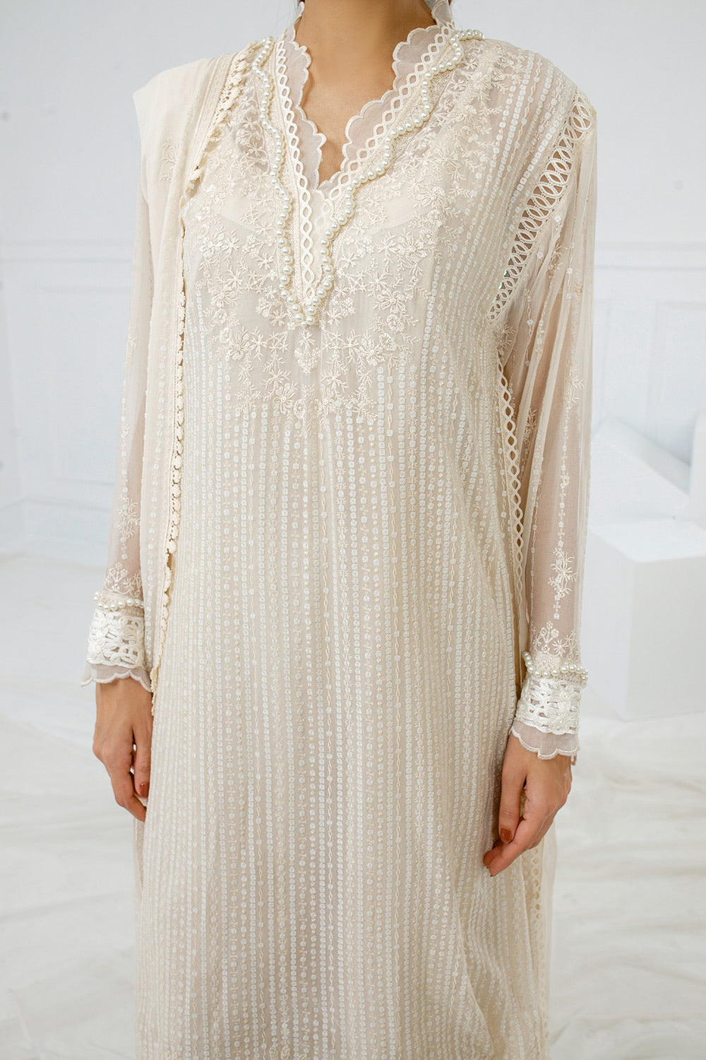 3 Piece Unstitched Embroidered Chiffon Suit with Embroidered Chiffon Dupatta FE-52074