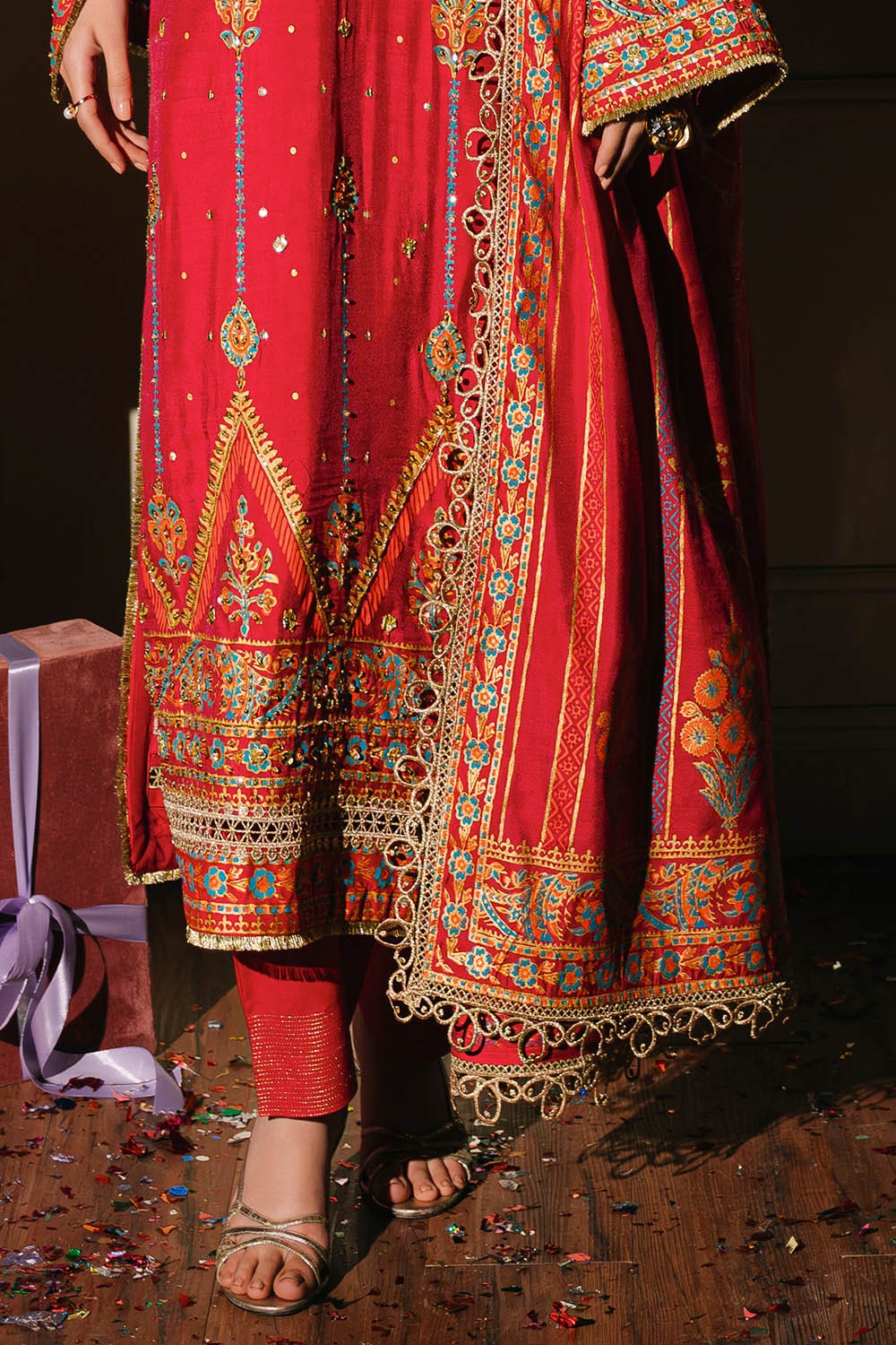 3 Piece Unstitched Embroidered Paper Cotton Suit with Paper Cotton Dupatta FE-52093