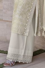 3 Piece Unstitched Embroidered Lawn Suit with Embroidered Chiffon Dupatta FE-52122