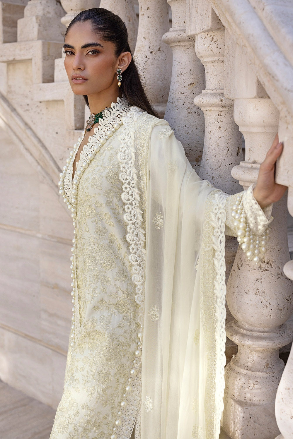 3 Piece Unstitched Embroidered Lawn Suit with Embroidered Chiffon Dupatta FE-52122