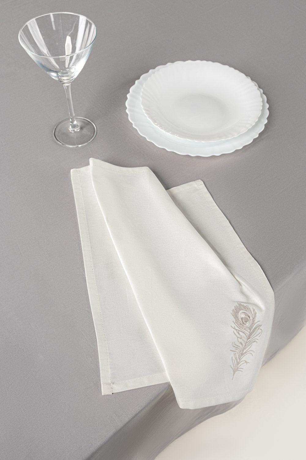 Feather 6pcs Embroidered Napkin Set