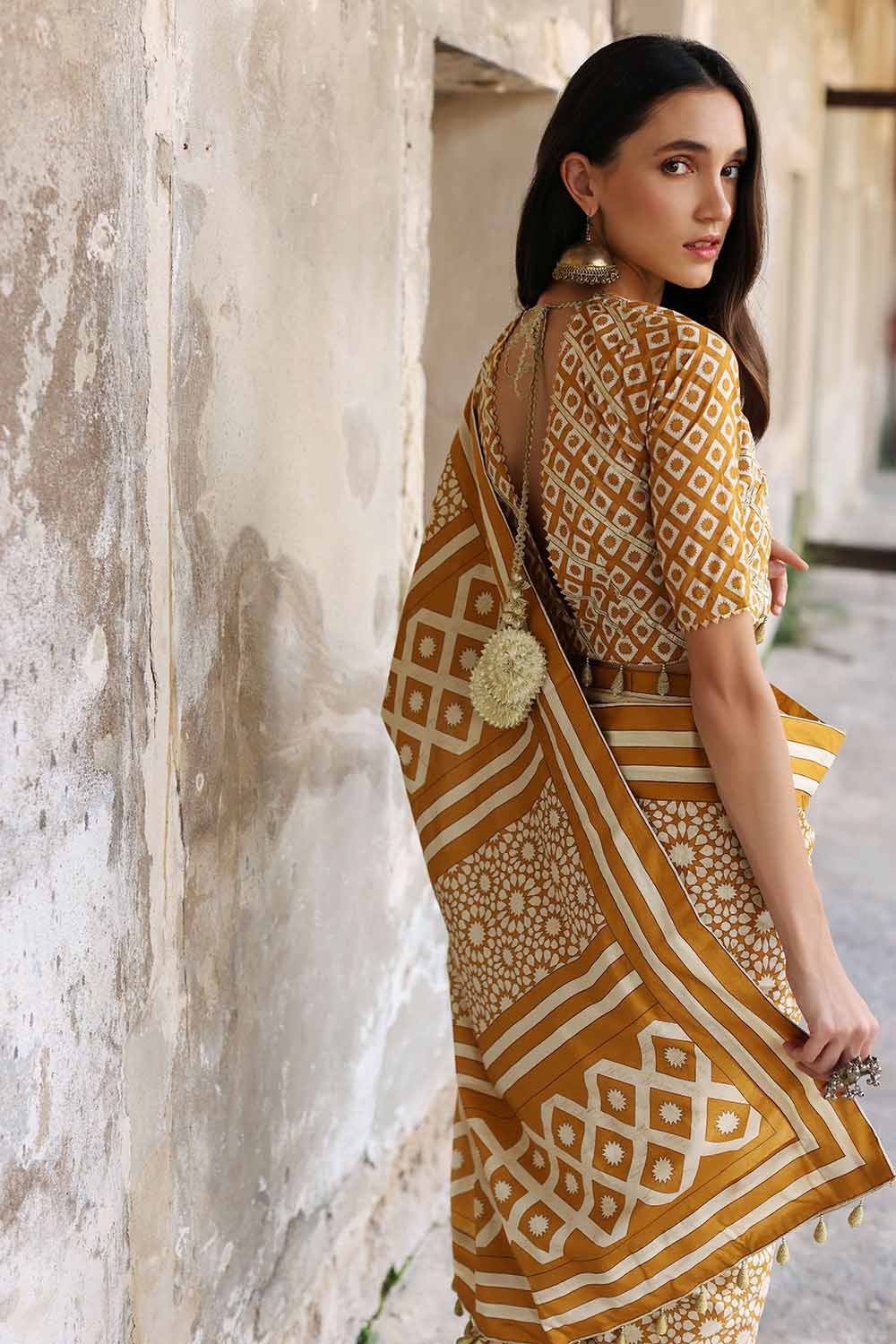 2 Piece Lawn Unstitched Saree Blouse SR-32007