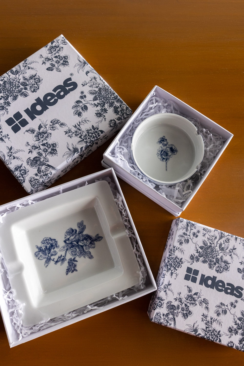 Floral Ashtray Square