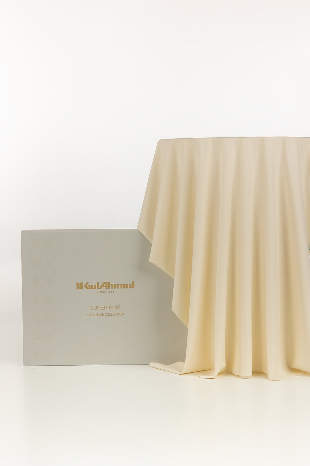 Gini Gold Unstitched Fabric Blended with Gift Box