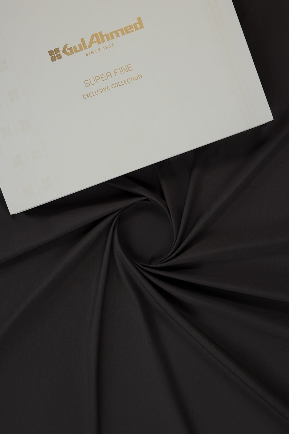 Gini Gold Unstitched Fabric Blended with Gift Box
