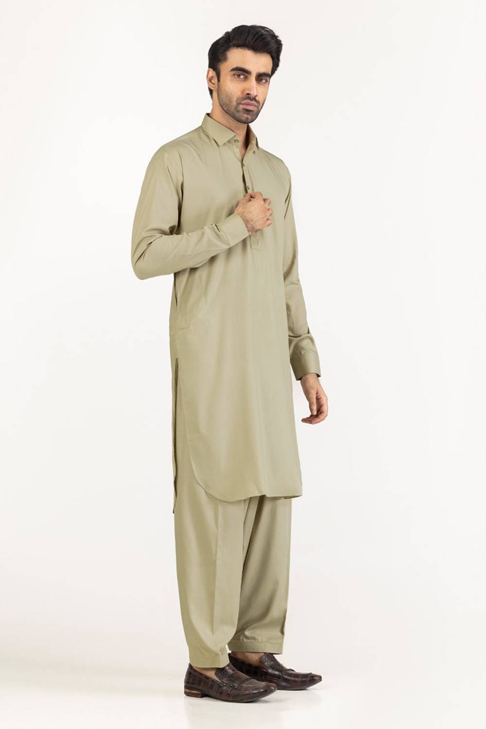 Gini Gold Unstitched Fabric Blended