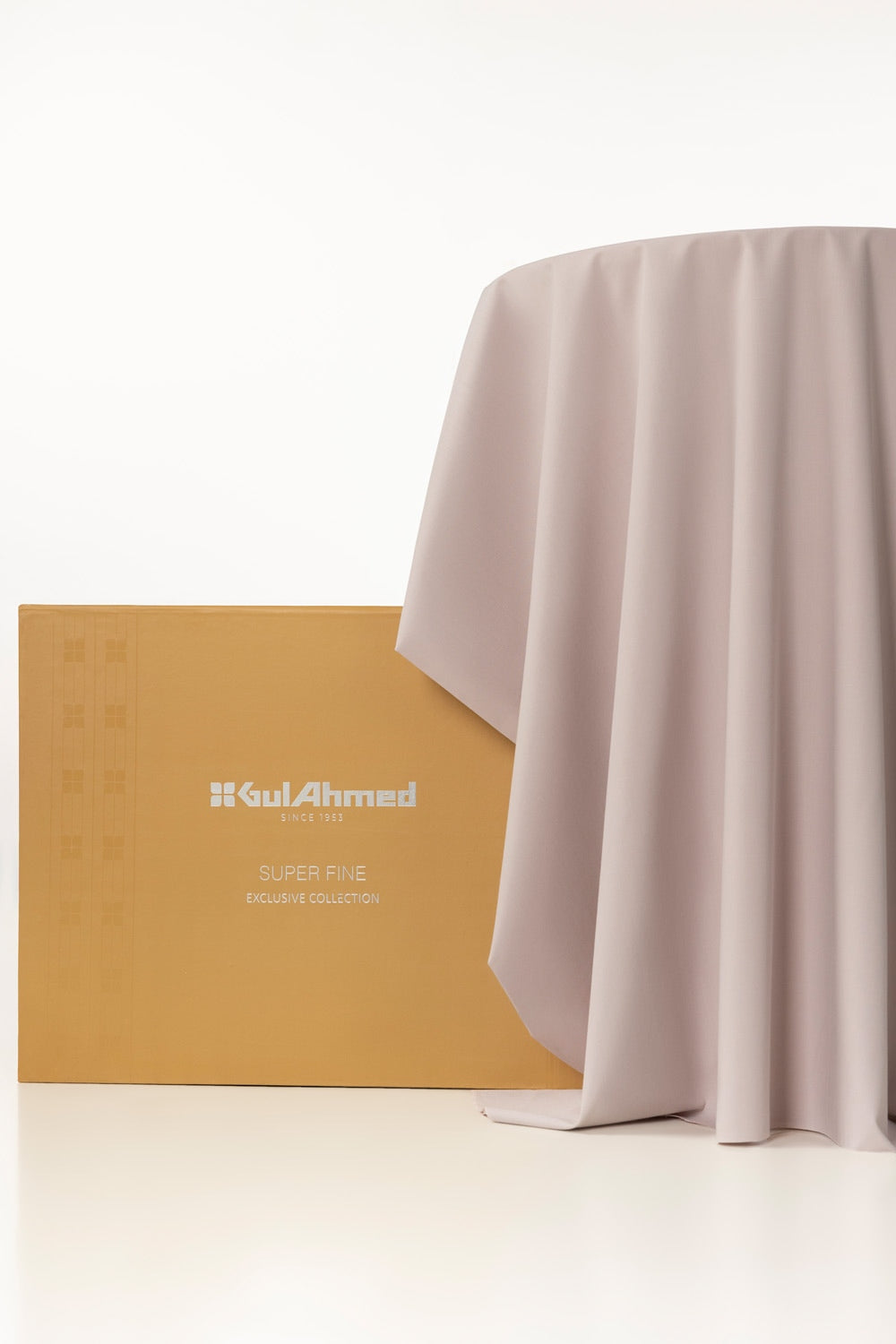 Gini Gold Unstitched Fabric Blended with Gift Box