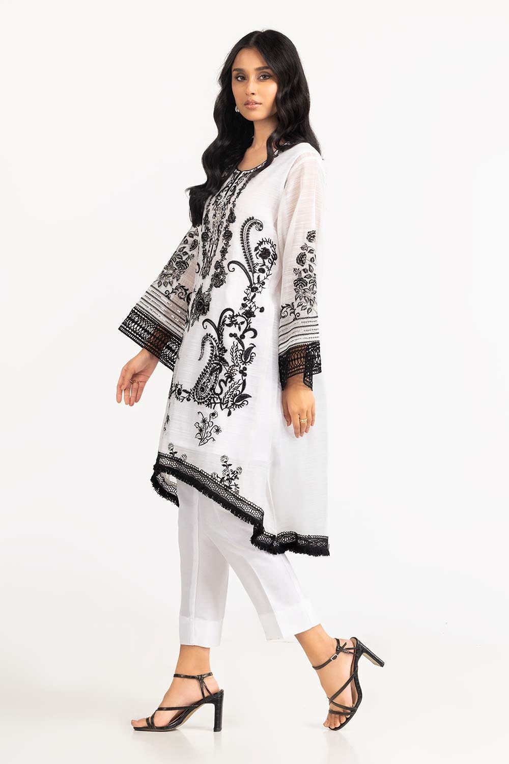 Slub Embroidered Shirt GLM-23-46