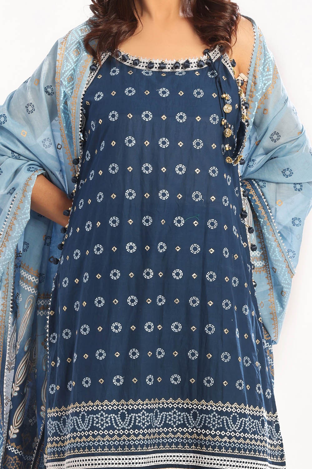 3 Piece Unstitched Zari Embroidered Lawn Suit with Gold Lacquer Printed Lawn Dupatta  CL-52444
