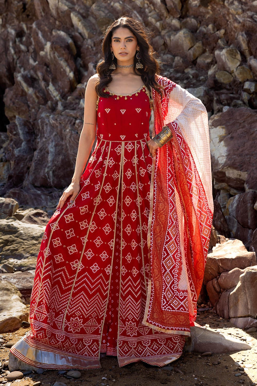 3 Piece Unstitched Zari Embroidered Lawn Suit with Gold Lacquer Printed Lawn Dupatta  CL-52442