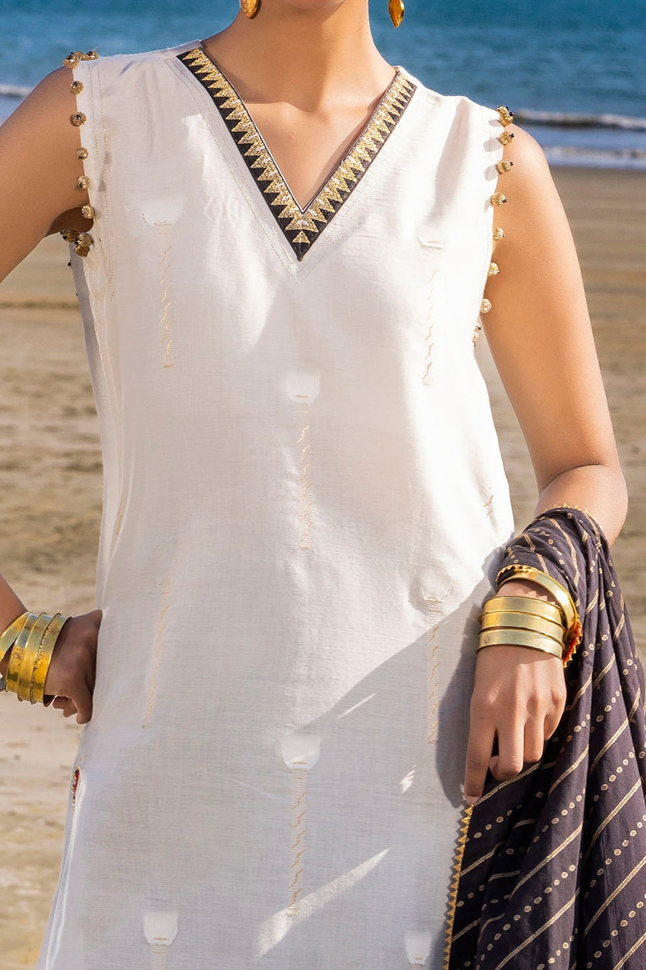 3 Piece Unstitched Embroidered Jacquard Suit with Gold Printed Lawn Dupatta MJ-42052