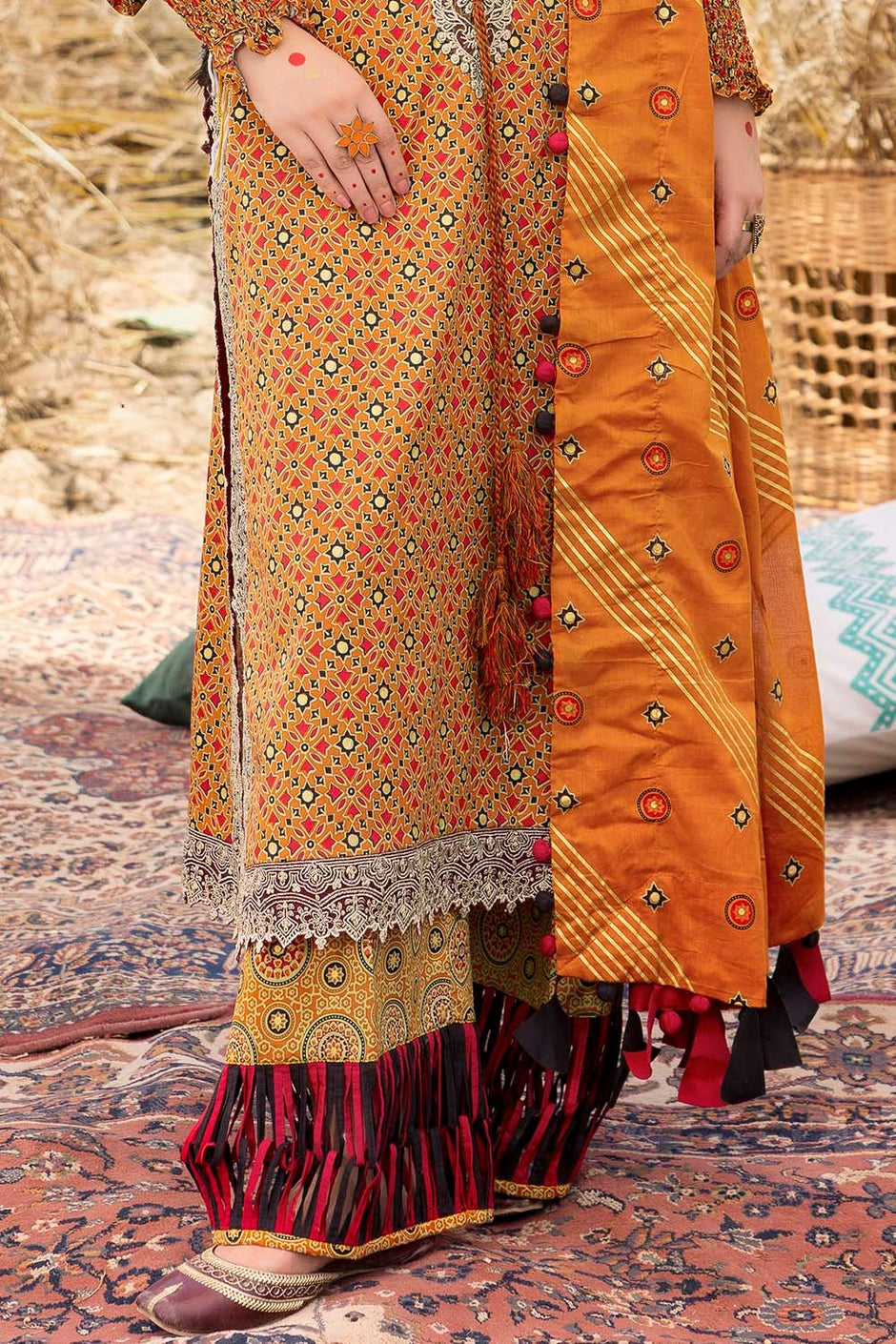 3 Piece Unstitched Embroidered Gold Printed Lawn Suit