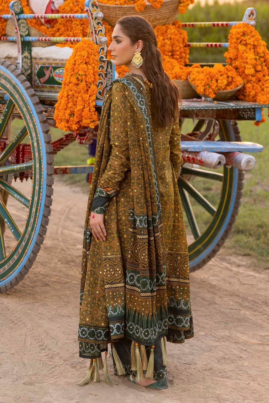 3 Piece Unstitched Gold Printed Lawn Suit