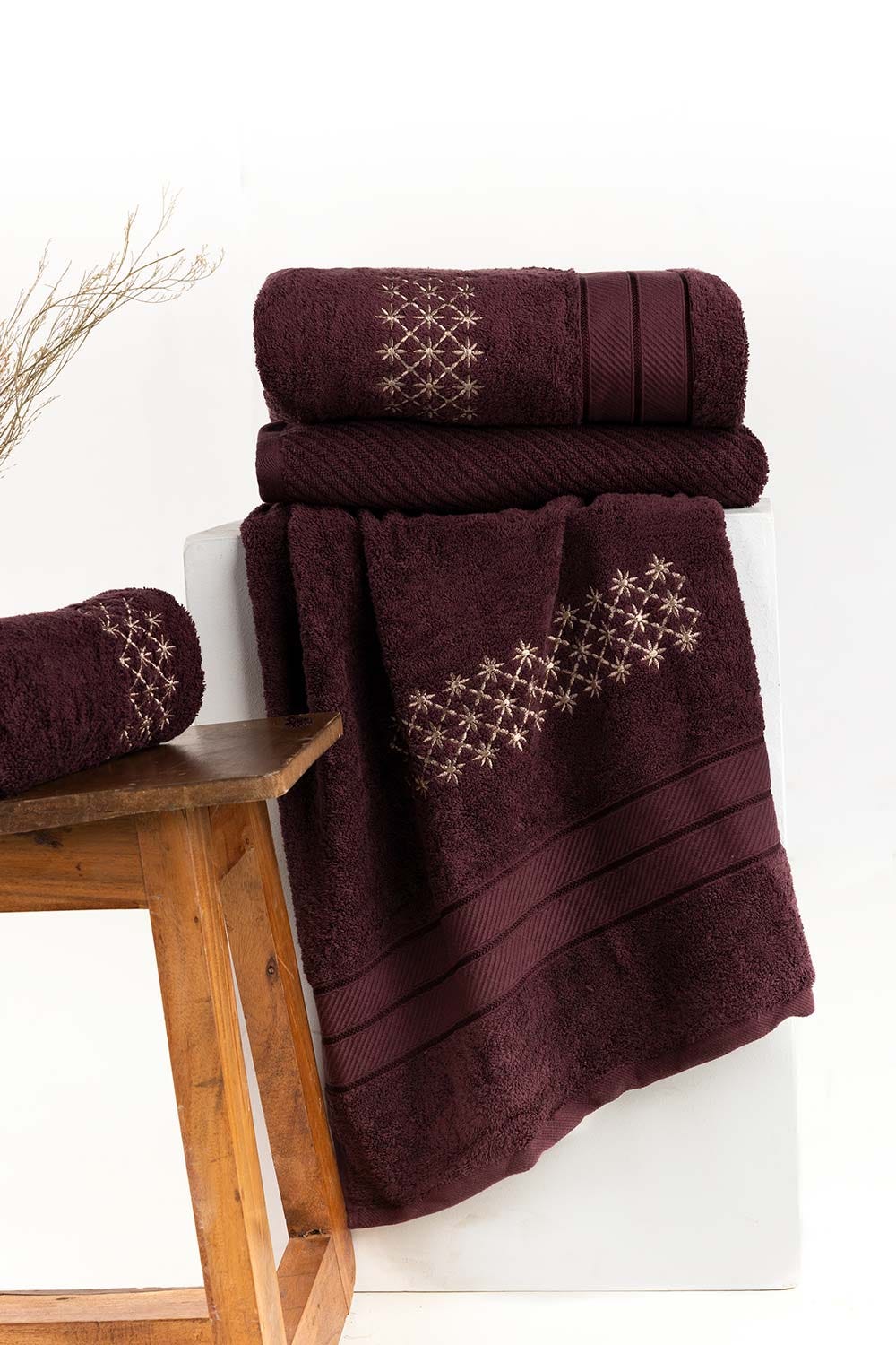Grape Combed Embroidered 3 Pcs Towel Set