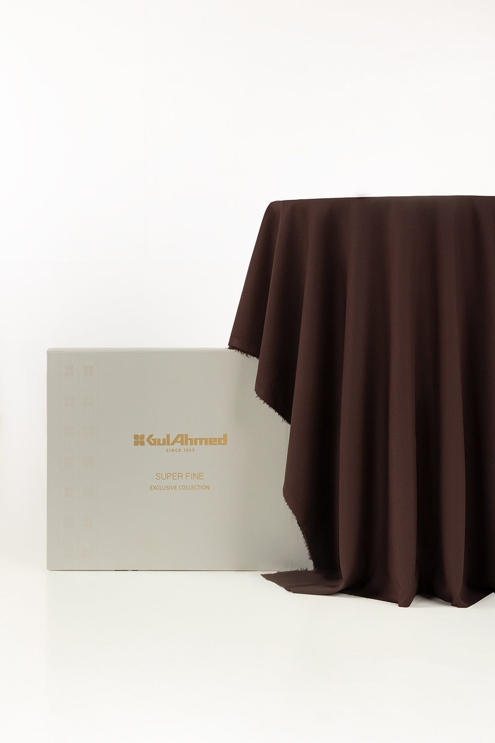 GUL 90 Fresher Unstitched Fabric Blended with Gift Box
