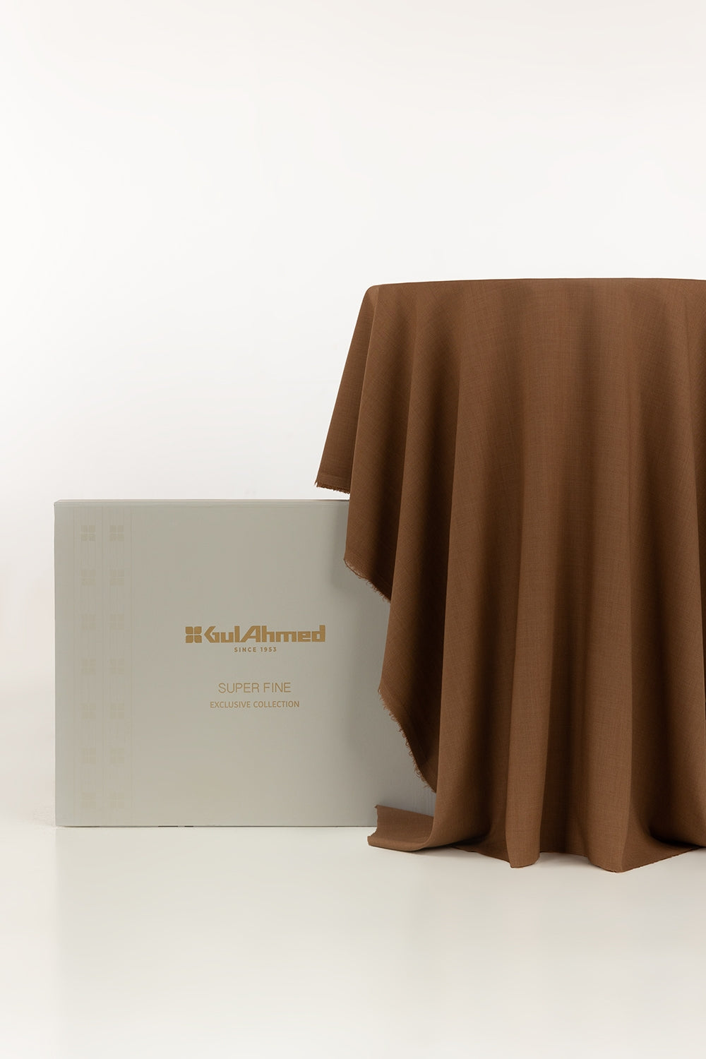 GUL 90 Fresher Unstitched Fabric Blended with Gift Box