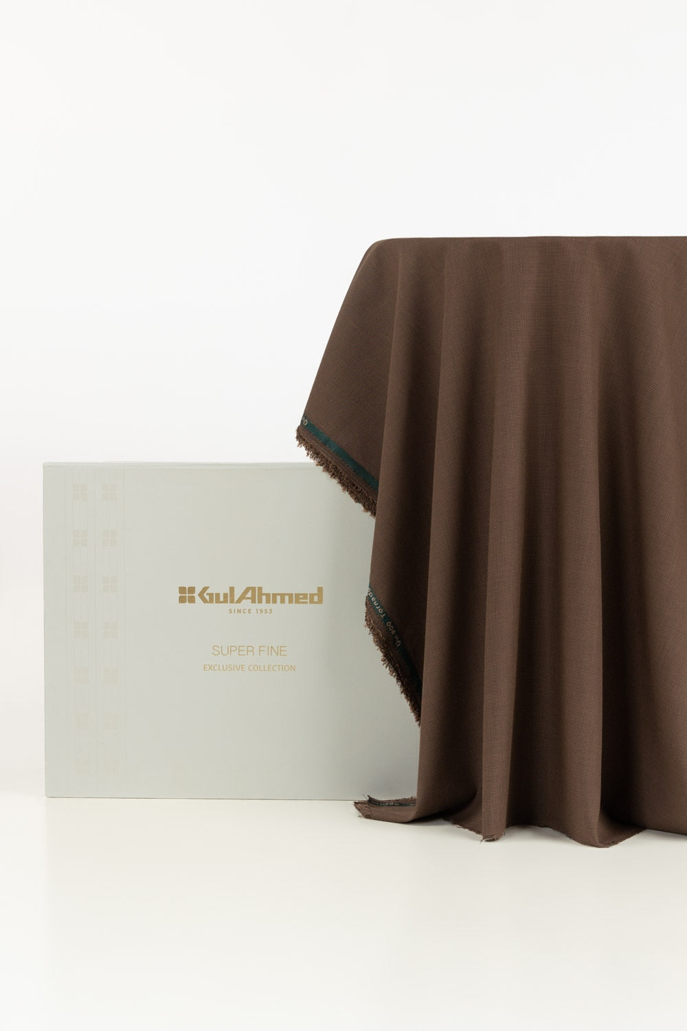 Gul 900 Tornado Unstitched Fabric Blended with Gift Box