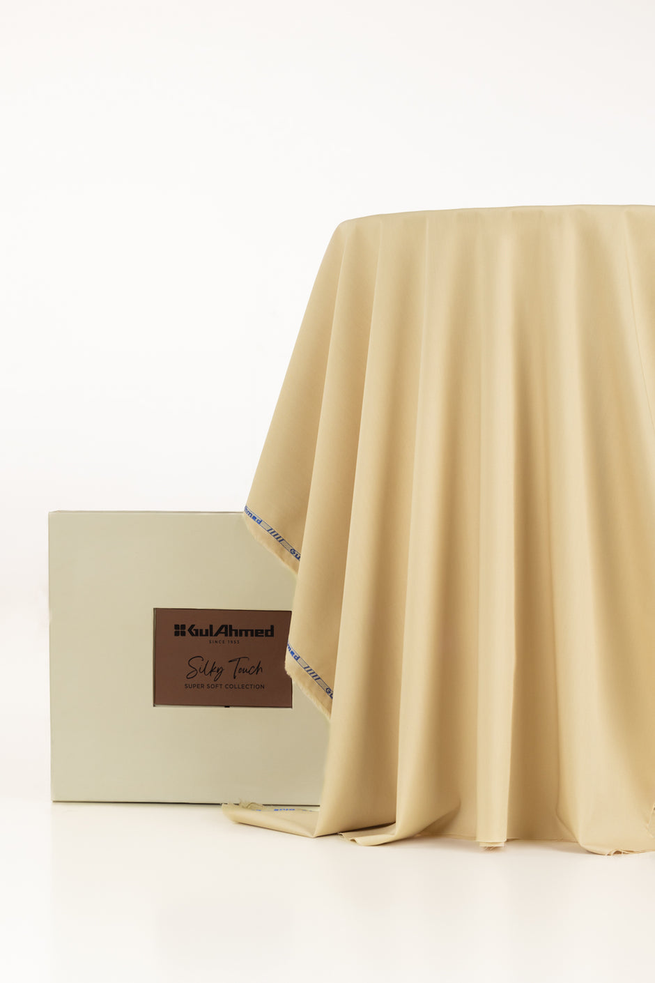 GUL 90000 Plus Unstitched Fabric Cotton with Gift Box