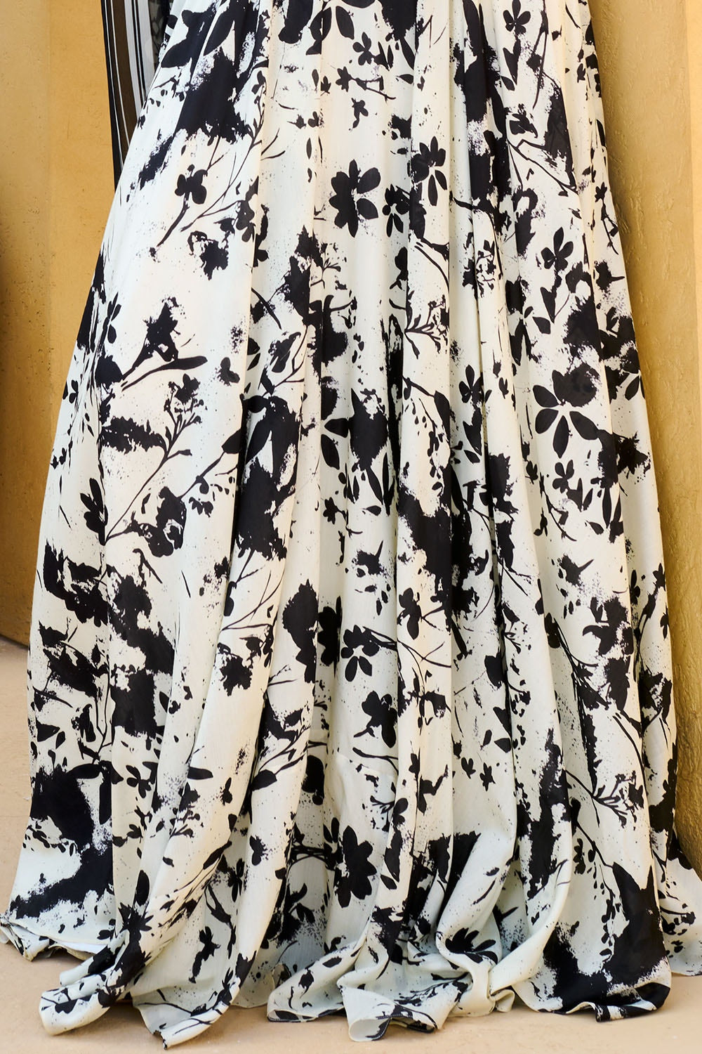 3 Piece Unstitched Printed Pure Bamboo Silk Suit with Printed Chiffon Dupatta BS-52001