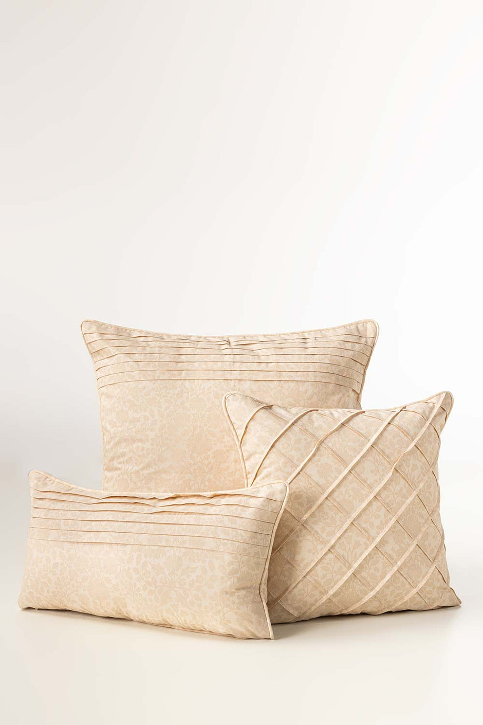 Gul Bahar T-150 Euro Sham Cushion Cover