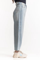 High Rise Carrot Leg WM-JNS-SS24-007