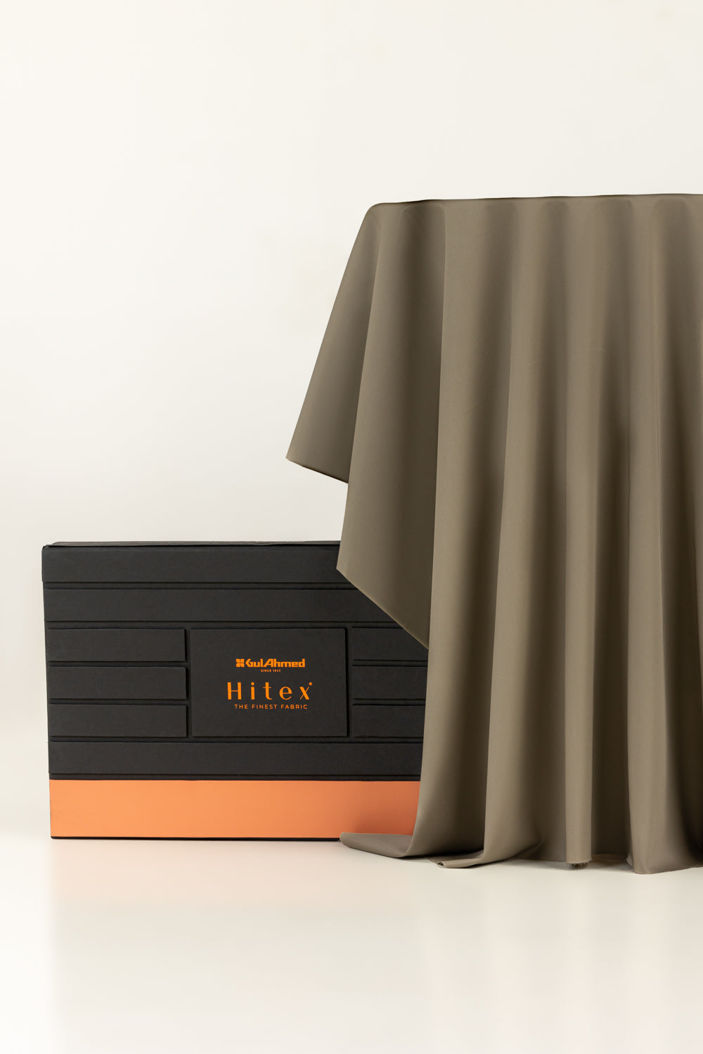 HiTex Concord Unstitched Fabric Cotton with Gift Box