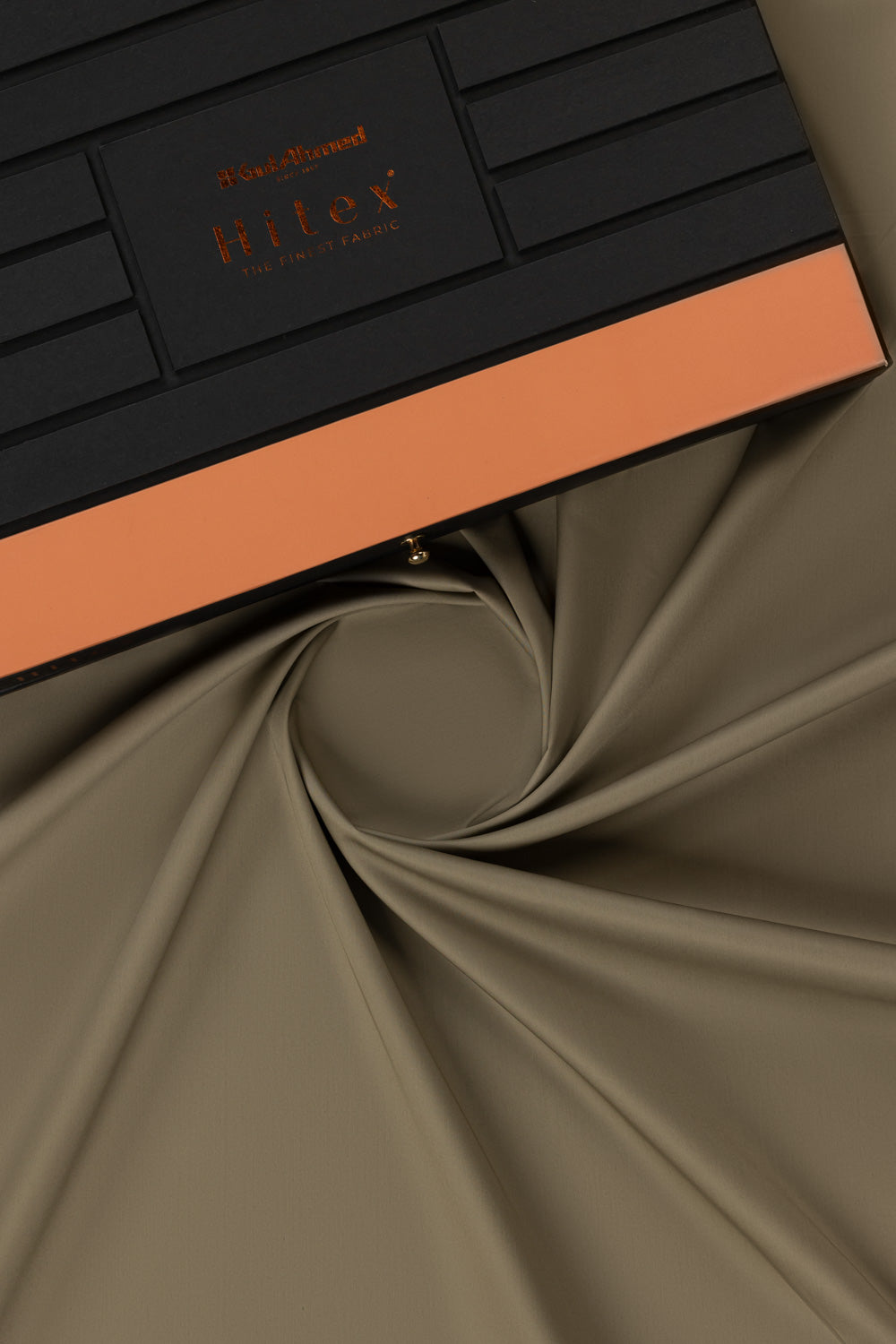 HiTex Concord Unstitched Fabric Cotton with Gift Box