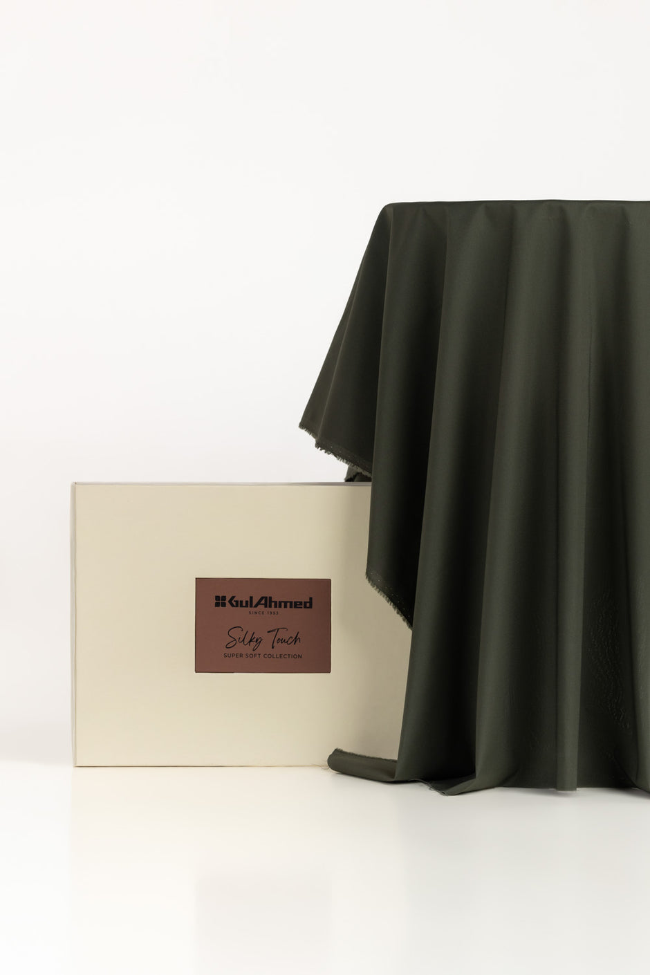HiTex Silver Classic Unstitched Fabric Cotton with Gift Box
