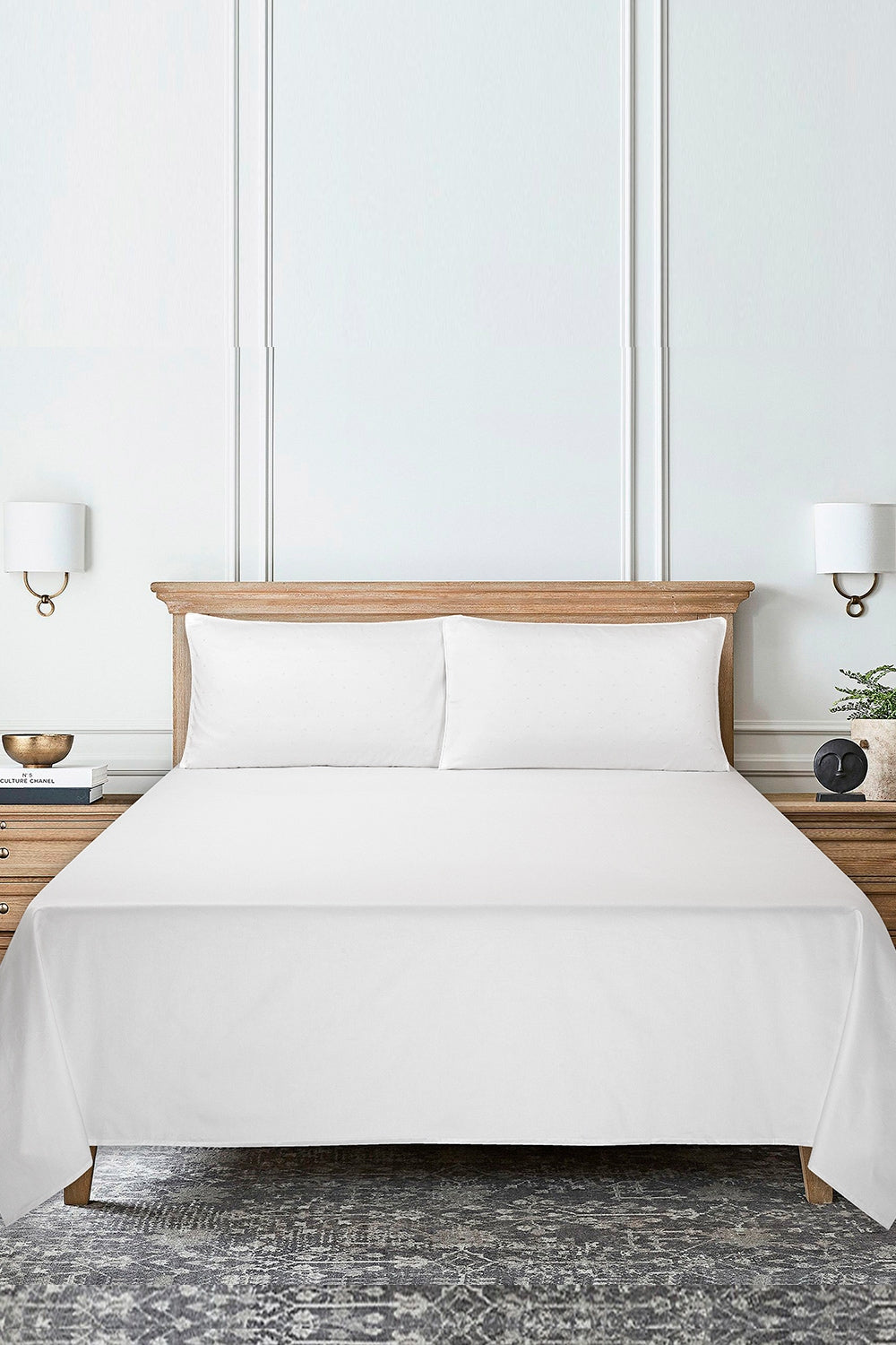 Ice White T-400 Embroidered Bed Sheet Set