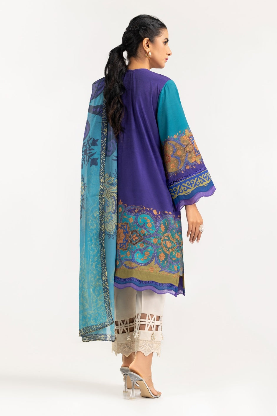Luxury Pret Crepe Georgette Embroidered Shirt Chiffon Dupatta