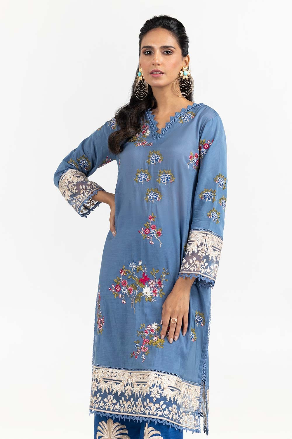 Luxury Pret Dyed Embroidered Kurti And Trouser