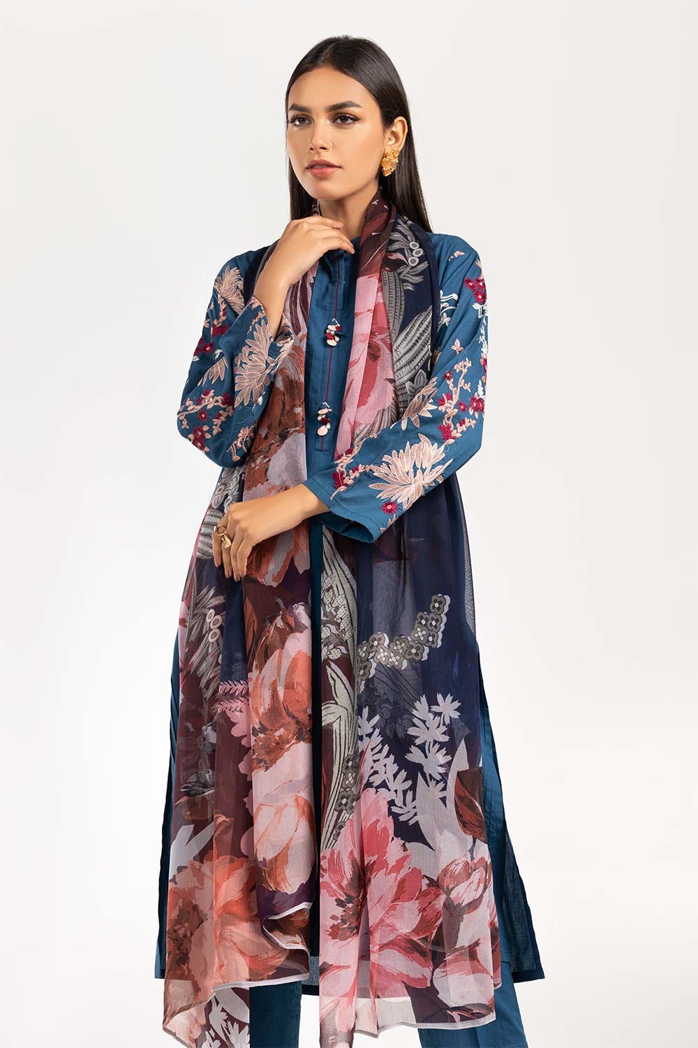 3 Piece Embroidered Cambric Suit With Chiffon Dupatta