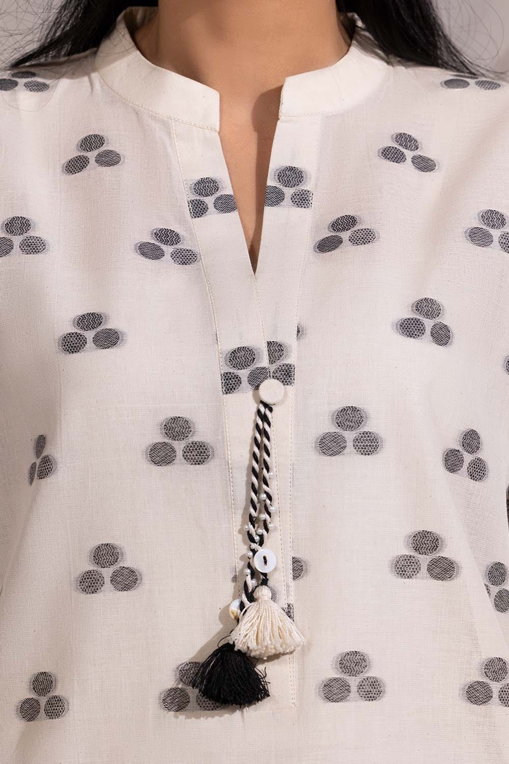 Jacquard Embellished Shirt IPS-44144
