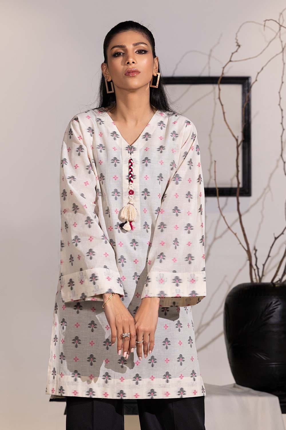 Jacquard Embellished Tunic IPS-44145