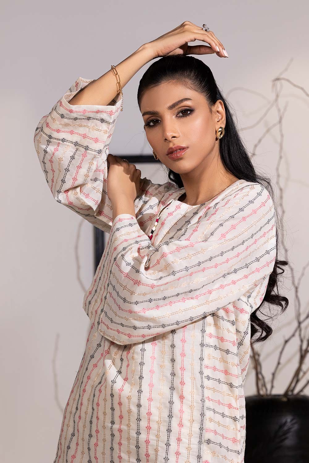 Jacquard Embellished Shirt IPS-44146