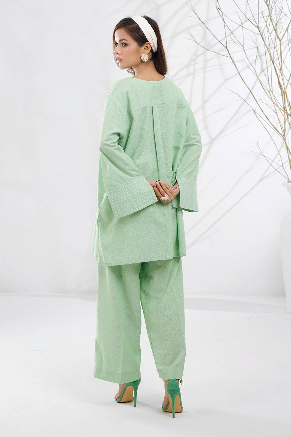 Karandi Embellished Co-Ord Set IPST-44113