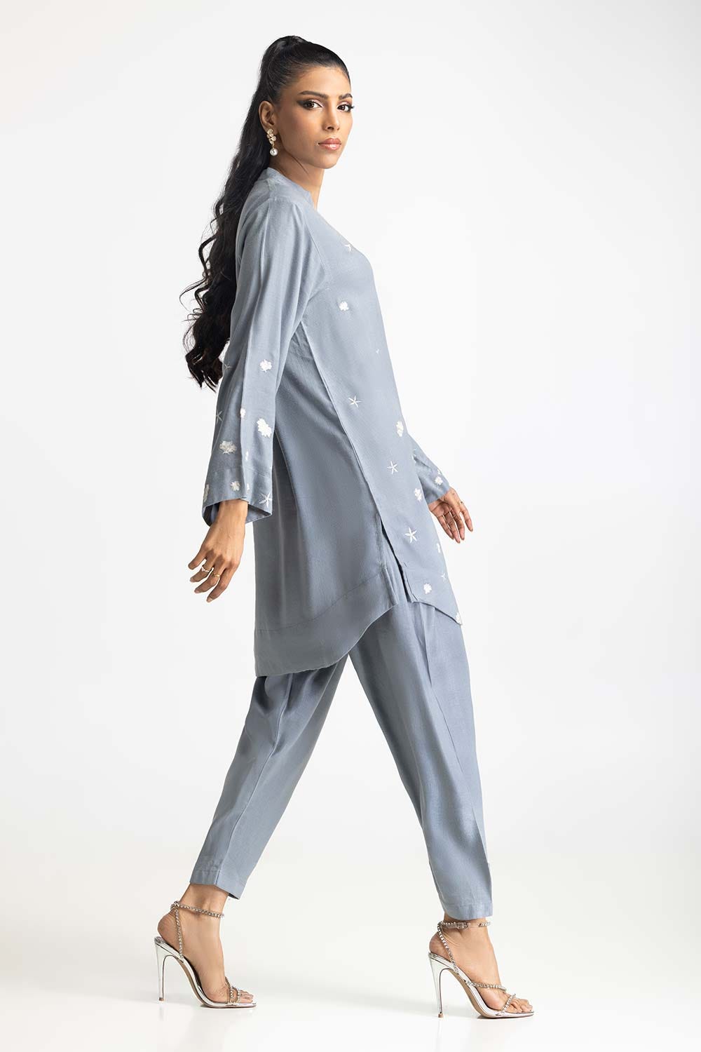Twill Viscose Embroidered Shirt And Trouser IPST-44192