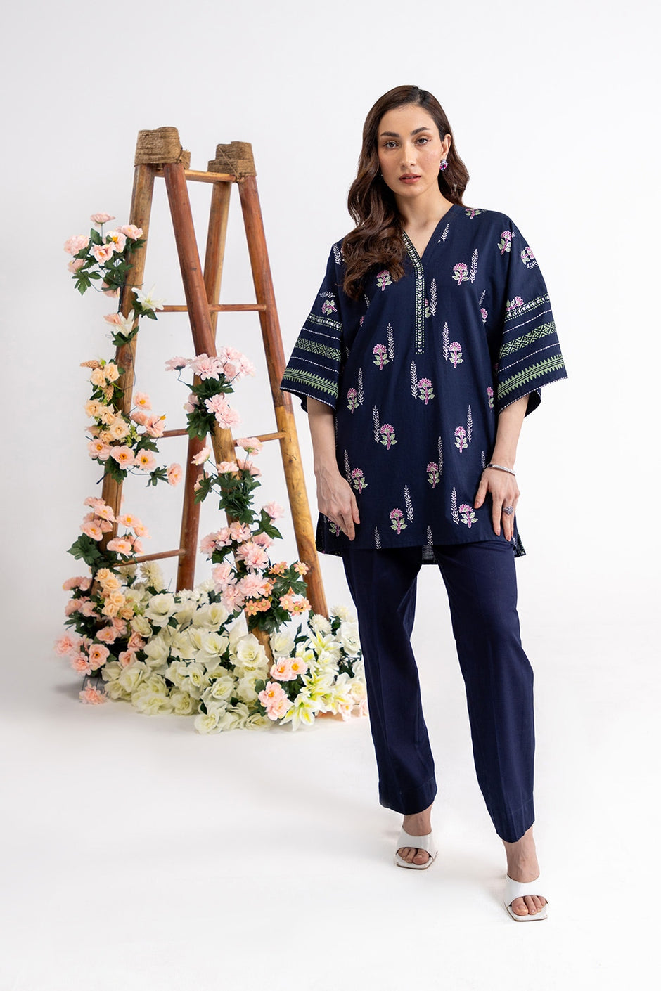 Cross Slub Block Printed Shirt And Trouser
