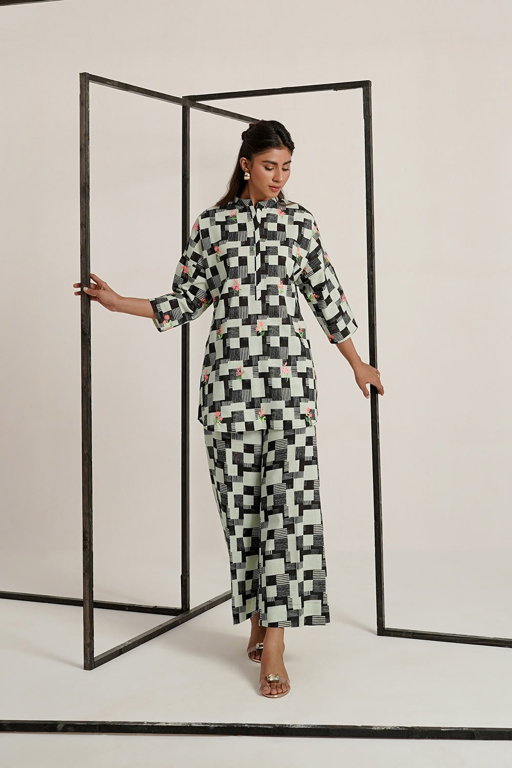 Cross Slub Printed With Embroidered Co-Ord Set IPST-44252