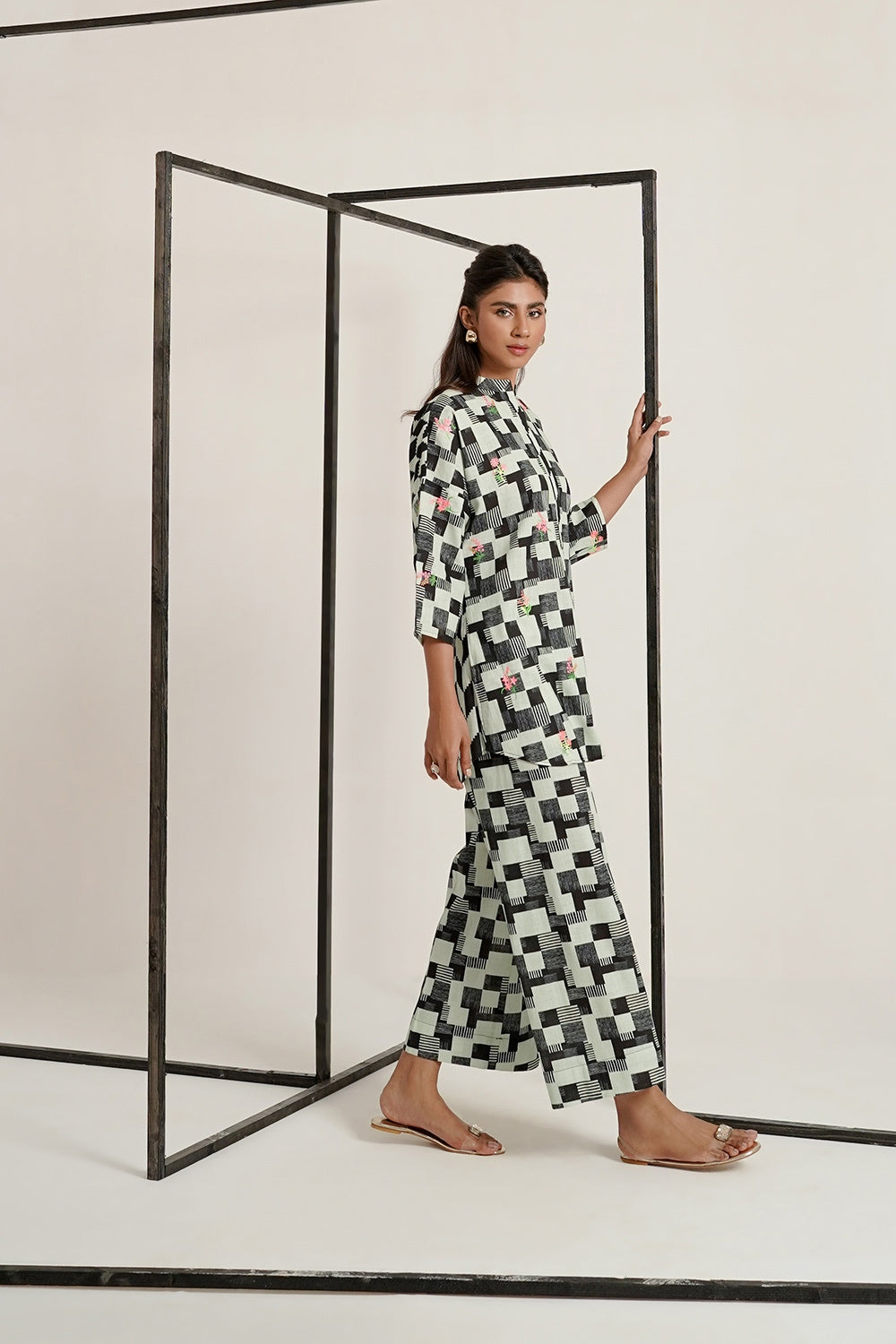 Cross Slub Printed With Embroidered Co-Ord Set IPST-44252
