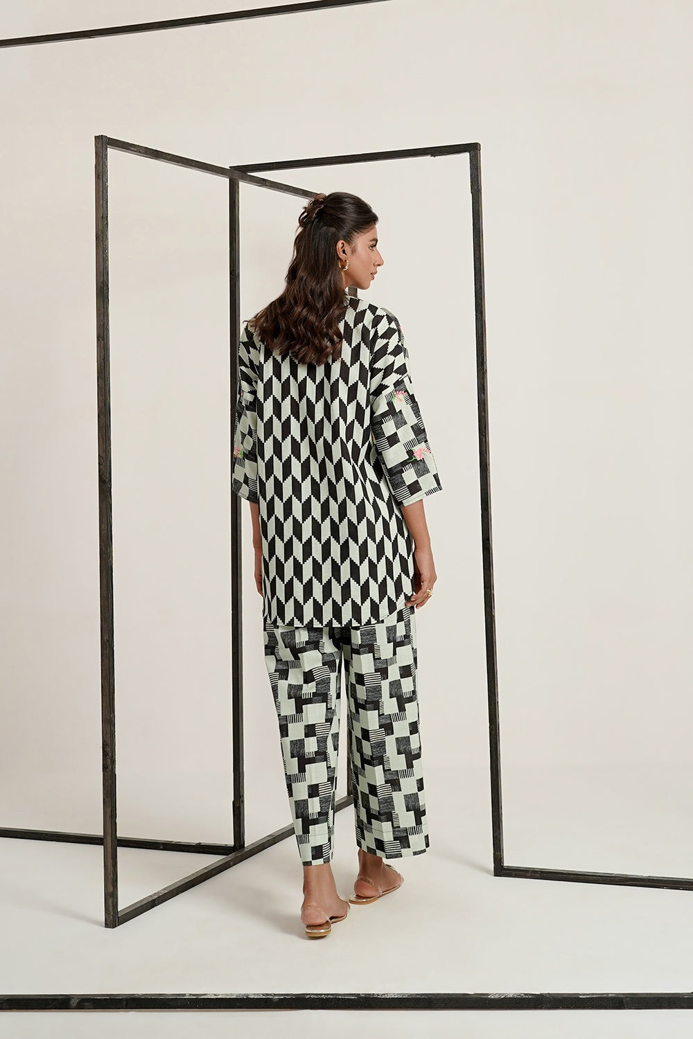 Cross Slub Printed With Embroidered Co-Ord Set IPST-44252