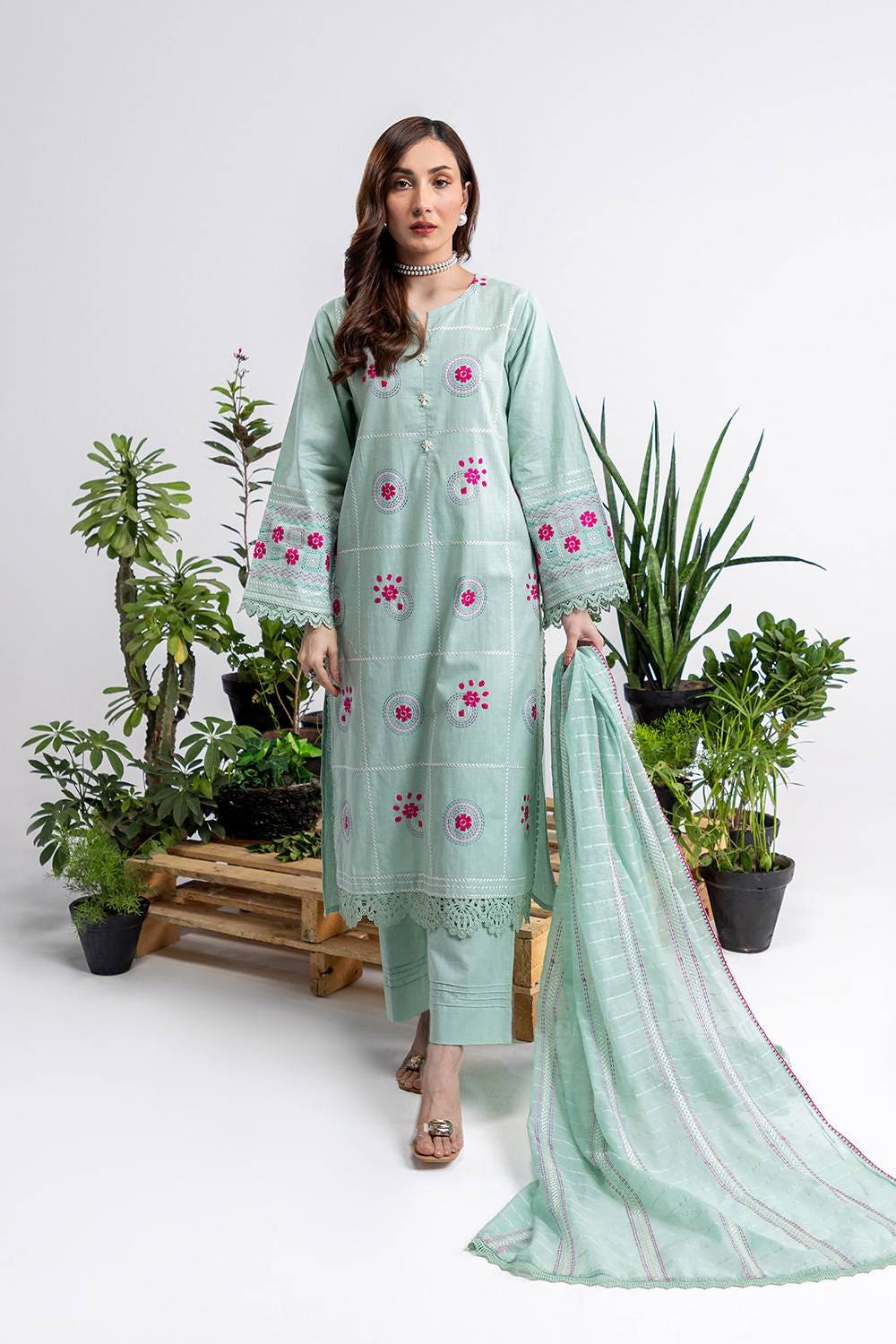 3 Piece Embroidered Cross Slub Suit IPSTD-44125