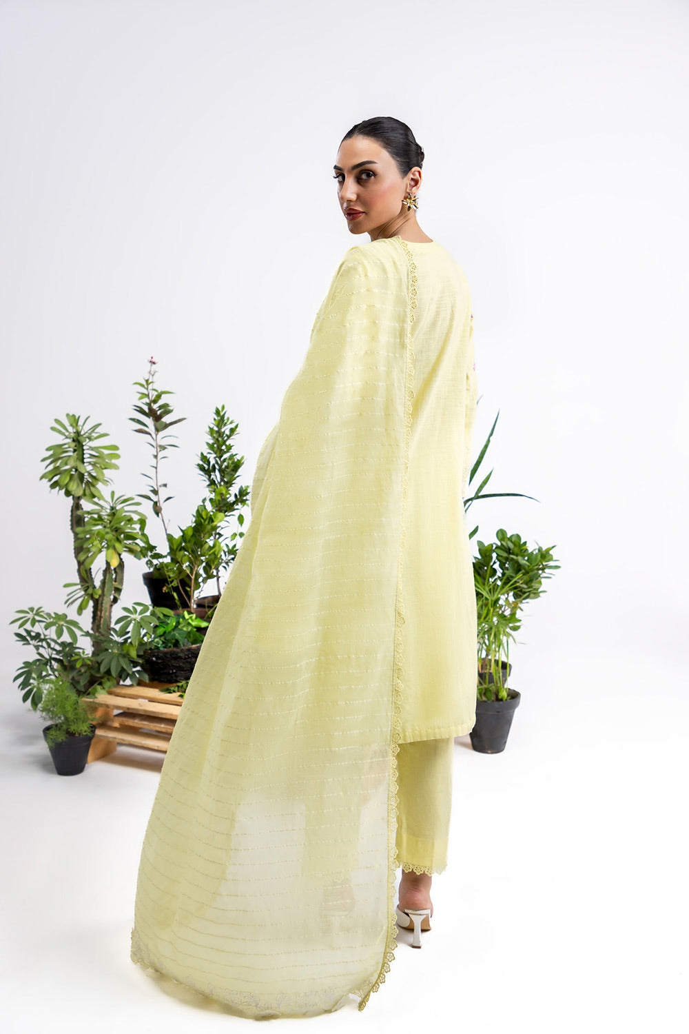 3 Piece Cross Slub Embroidered Suit