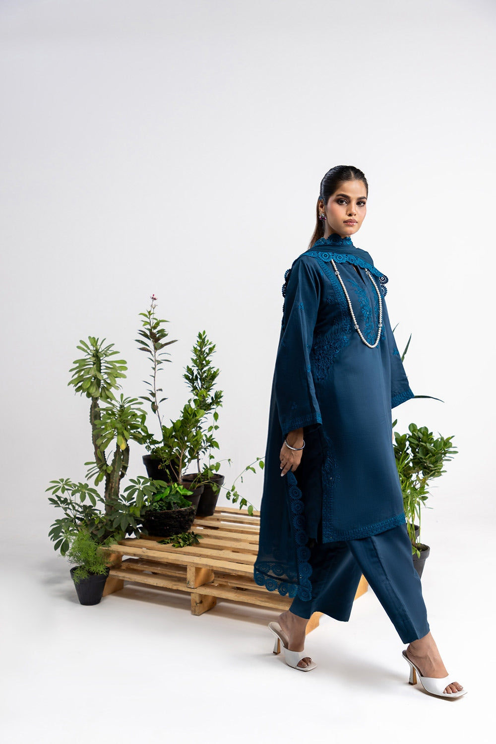3 Piece Dyed Embroidered Acrylic Suit