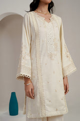 3PC Khaddar Embroidered Suit IPSTD-44244