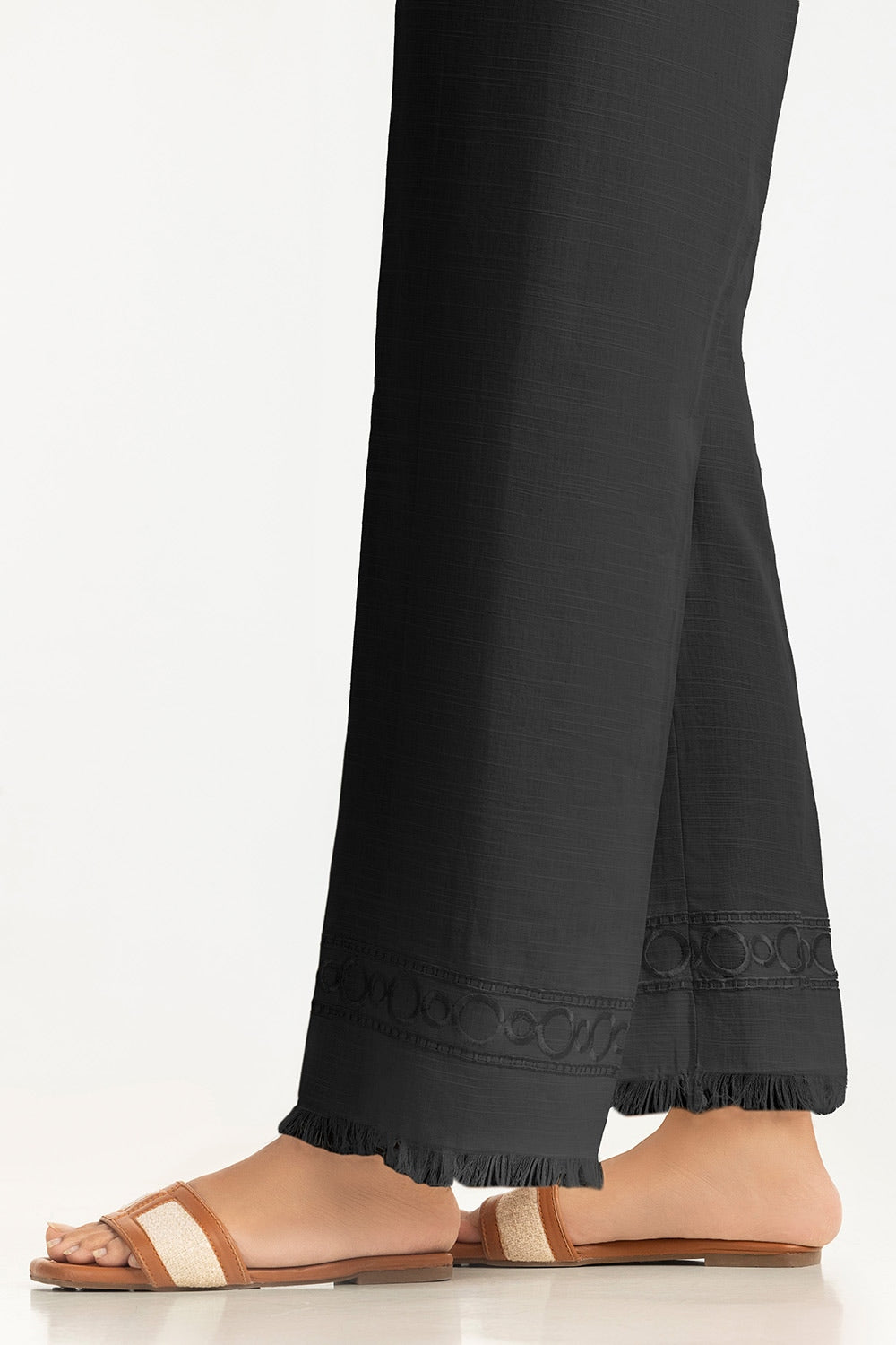 Khaddar Embroidered Trouser IPT-44009