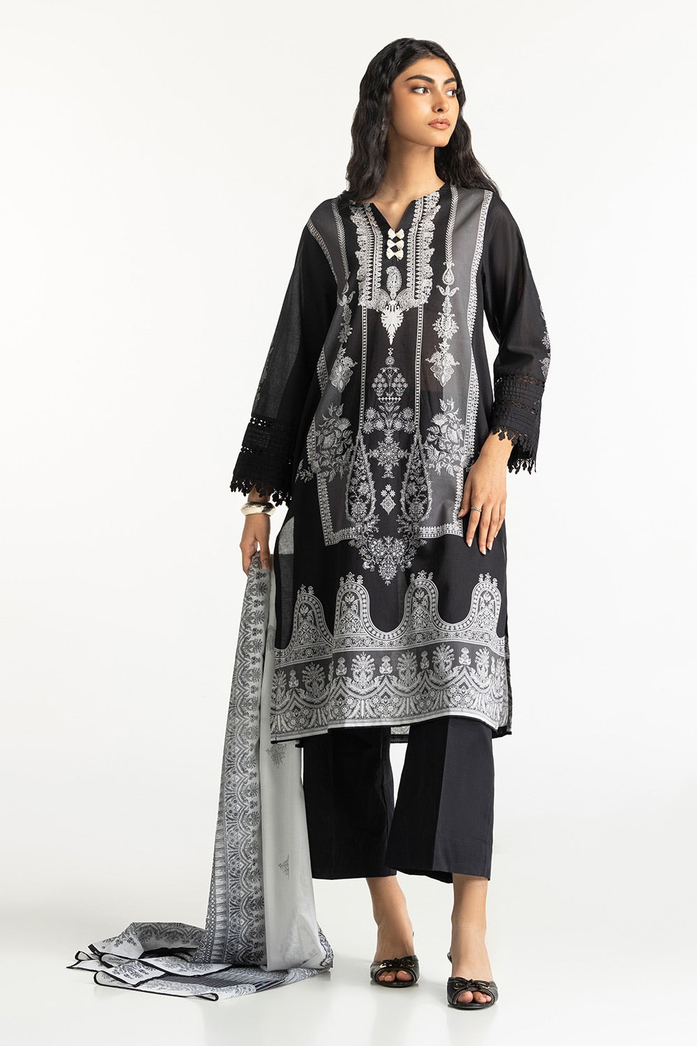 Lawn Printed Shirt And Dupatta IUSTKD-253