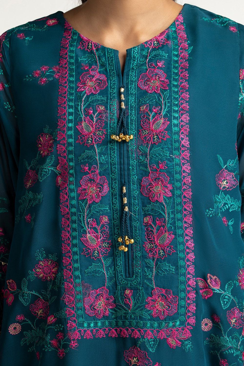 3 Piece Chiffon Embroidered Suit IUSTKSD-200