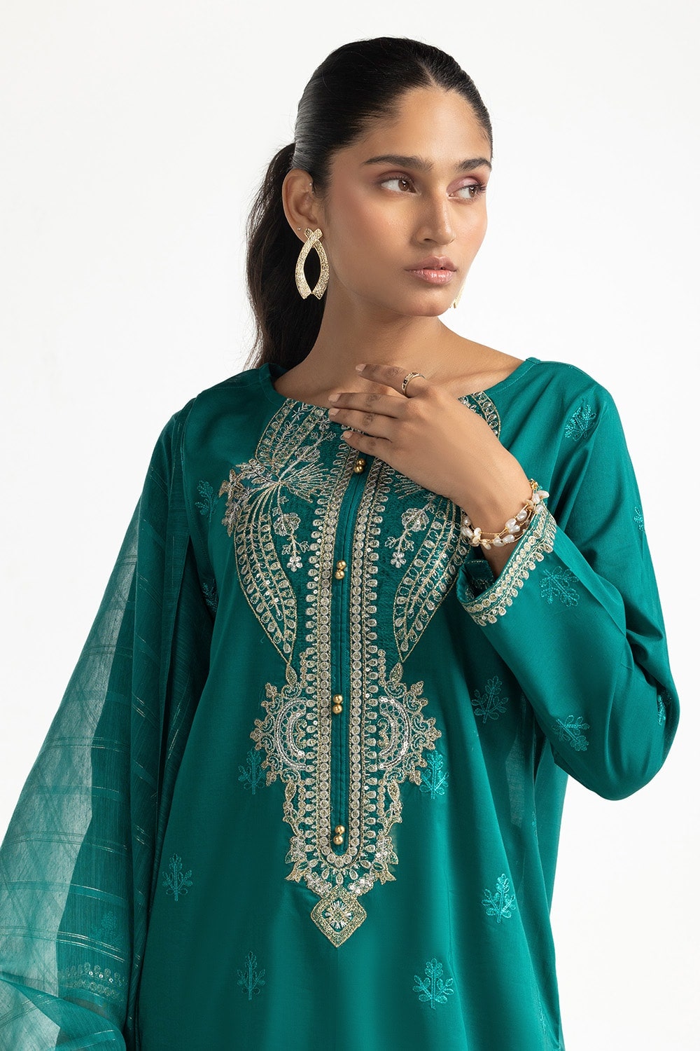 3 Piece Lawn Embroidered Suit IUSTKSD-230