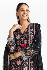 3 Piece Lawn Embroidered Suit IUSTKSD-361